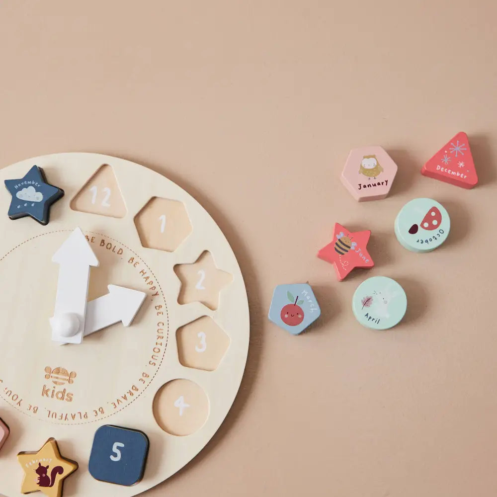 Just Bee Kids Wooden Puzzle Clock pieces