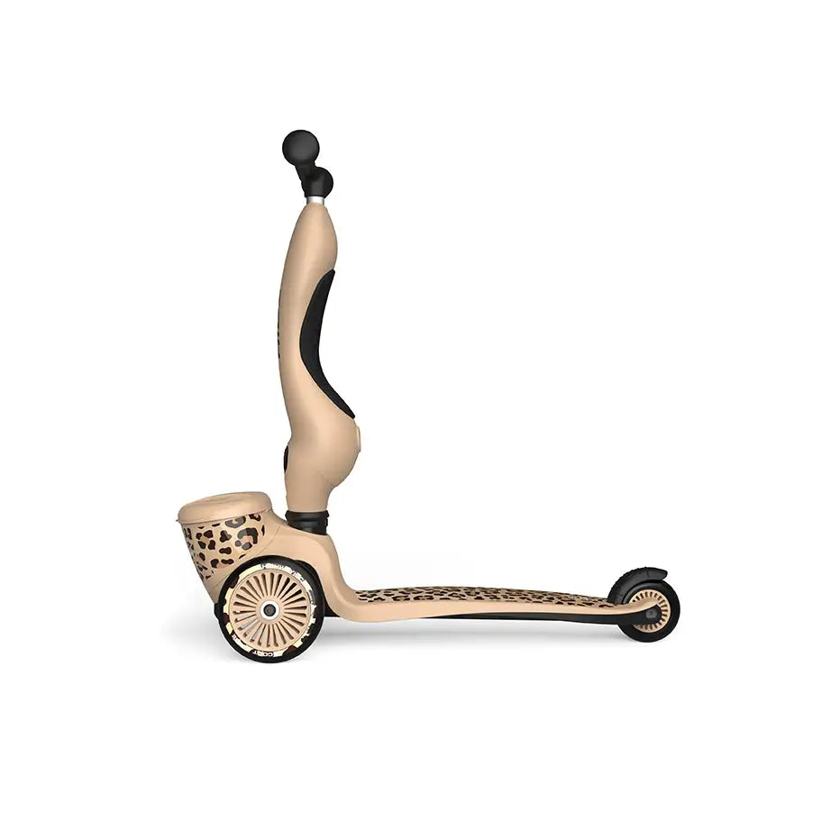 Scoot & Ride Highway Kick 1 Lifestyle Leopard Scooter standing side view