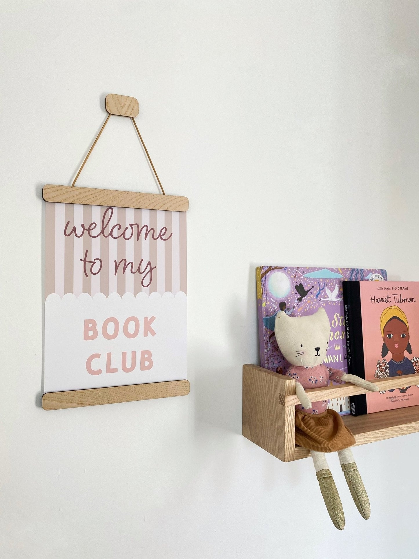 Autumn's Corner Straight Magnetic Picture Frame - ASH