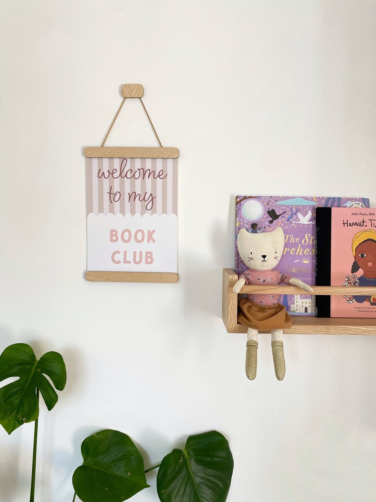 Autumn's Corner Straight Magnetic Picture Frame - ASH