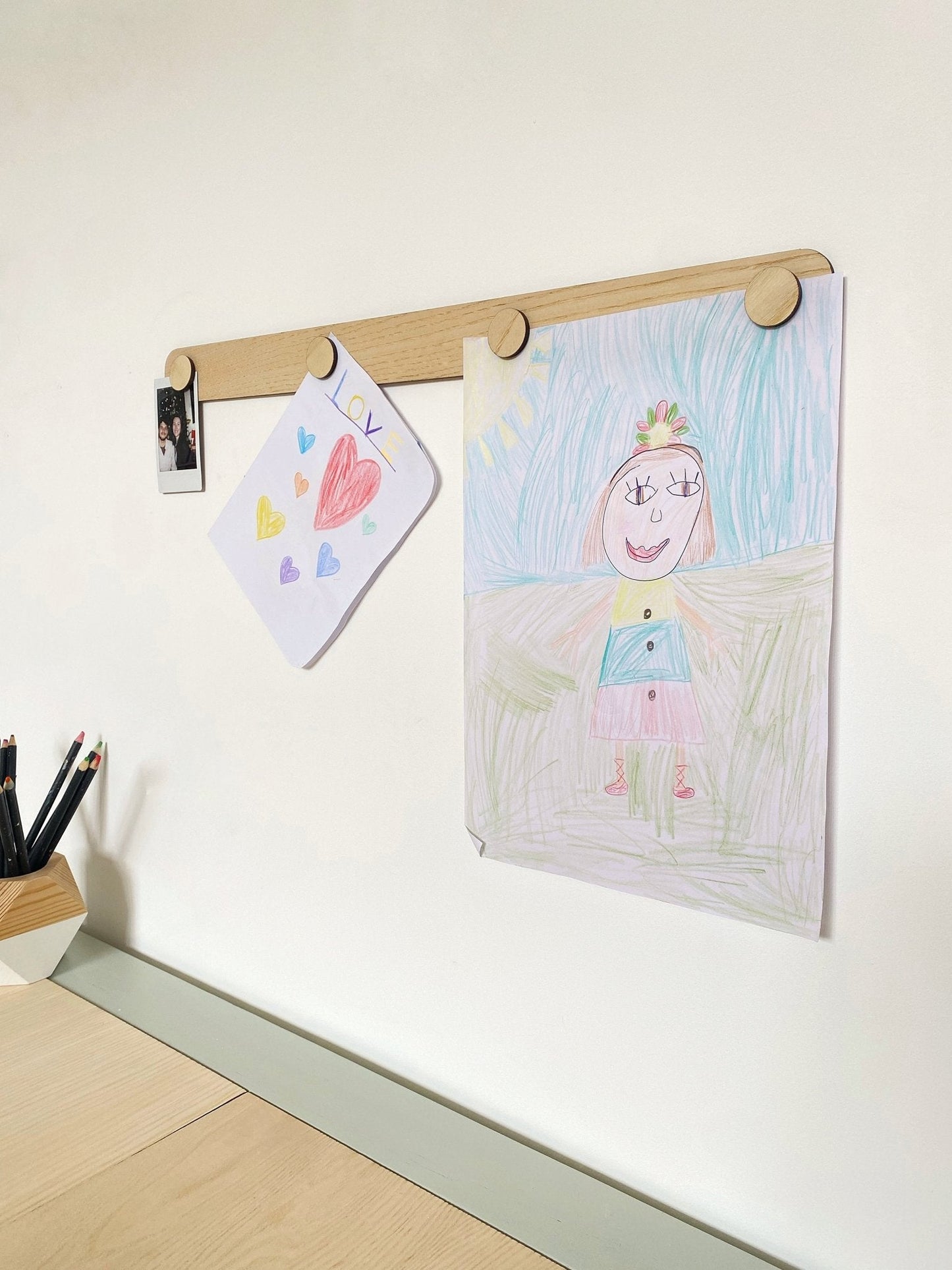 Autumn's Corner The Art Display Bar - Straight - Ash